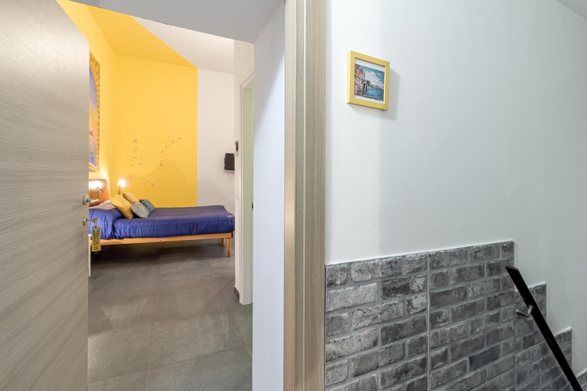 Domus 19 Hotel Napels Buitenkant foto